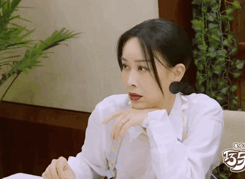 笑点|无备注不交友!那英拉黑吴彤两次 网友:凭借一人之力承包了我所有笑点!