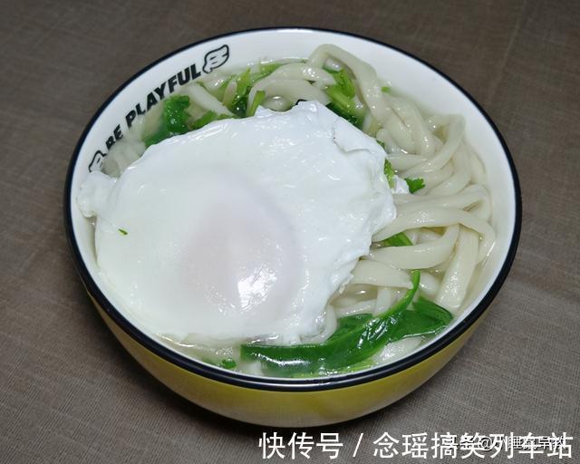 口感|家常手擀面好吃有窍门,多加一把豆面,面香浓郁,口感劲道又爽滑