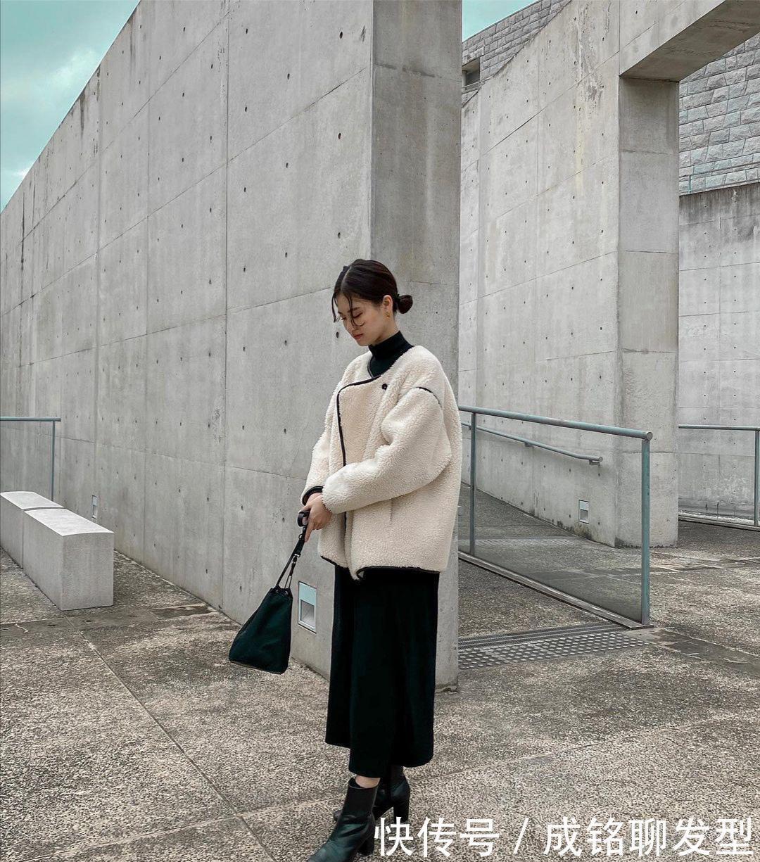 四十岁的女人别穿得太花哨,试试这些基础色搭配,大气简约又高级