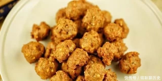 用了十年的炸丸子秘方!外酥里嫩太好吃,窍门竟然这么多!