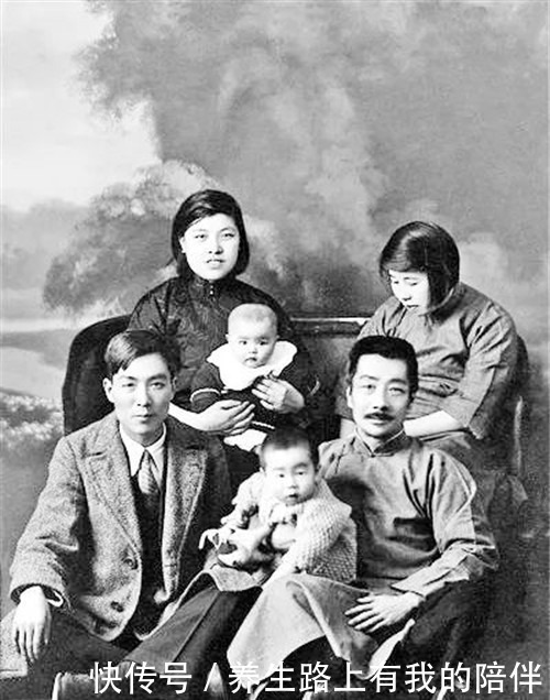 闰土&刺猹少年闰土的真实结局如何中年被鲁迅辞退,50多岁便含恨西去