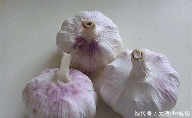 葡萄柚|肝不好的人,这几种食物多吃点,坚持一个月,肝脏变干净!