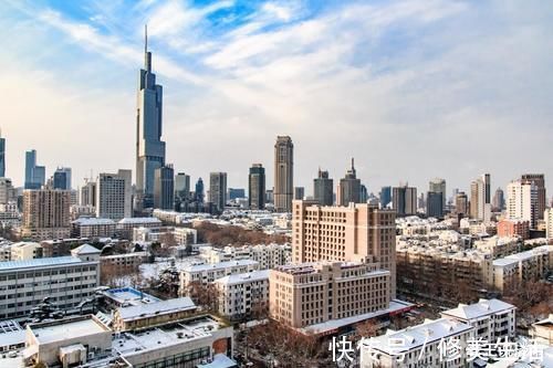 建筑学家|一栋楼不管多少层,建筑学家认为:这4层最好不要买,不要被忽悠