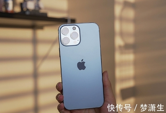 莱卡|华为再次夺得第一，iPhone13Pro“名落孙山”，到底发生了什么？