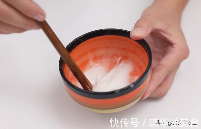 洗衣液|洗衣液里倒点鸡蛋清，真太实用了，解决家里不少烦恼事，回家试试