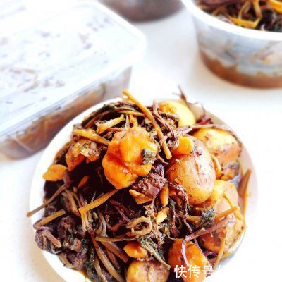 霏源|酱炖小土豆干野菜咸菜