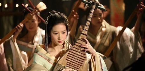 小故事$他是大家眼中的莽夫,却在生死间写下一首诗,豪气冲天柔情绕肠!