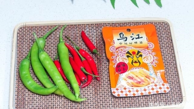 一到夏天，老公就馋它，3块钱炒一碗，端上桌吃到碗都舔干净