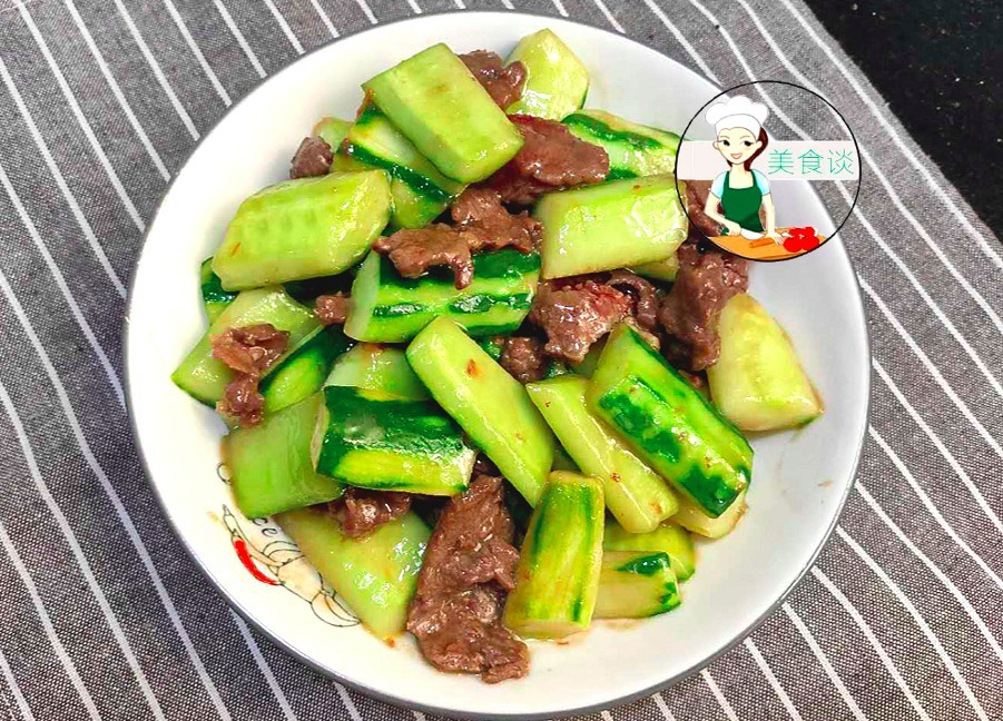 清脆|炒牛肉此做法,鲜香嫩滑,清脆爽口,比吃红烧肉强多了,简单营养