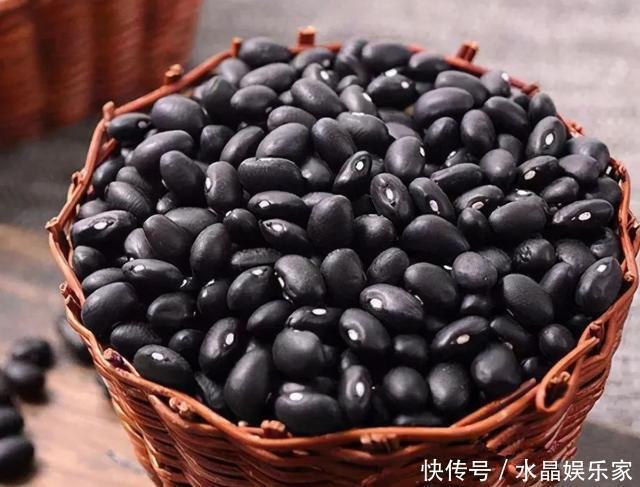 头发|天冷了,多吃这“三黑”,不仅头发长得又浓又密,而且气色很好