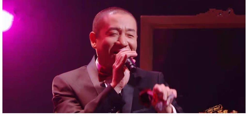 《闪光的乐队》第三场竞演，3老将做出牺牲，梁龙组并非输在选歌