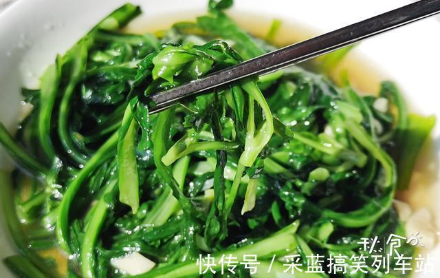 茼蒿|用吃1盒快餐的钱，自己在家里做了3道菜，有荤有素，好吃还下饭