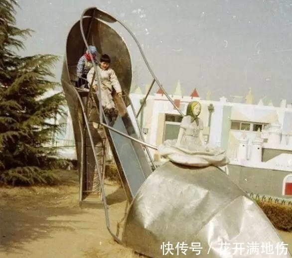 回忆杀#法国艺术家花7年,拯救85万张中国老照片,每张都是回忆杀