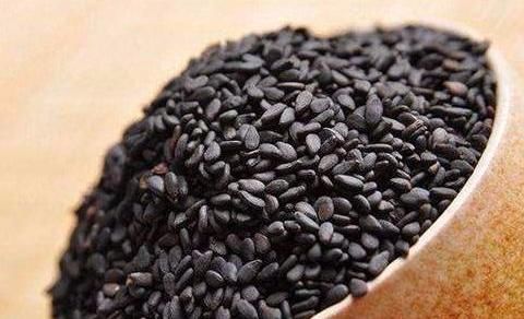 中年|女性到了中年，多吃的食物，调整肠胃，养护心脏，安神助眠