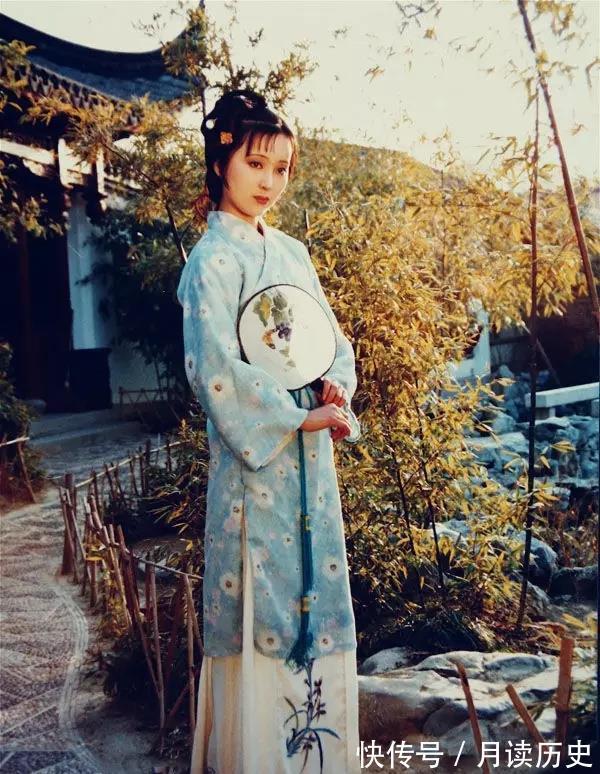 西子|林黛玉罕见老照片：清水出芙蓉，天然去雕饰，永远的美神！