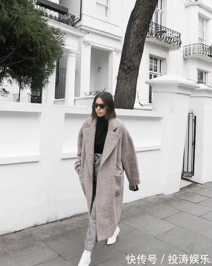 驼色 大衣买什么色不容易过时这5个颜色很经典,秋冬搭配好时髦