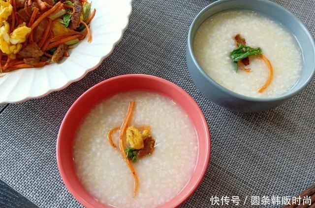 分量|晒晒夫妻俩的轻食早餐,分量少还一人一半,网友老两口也浪漫