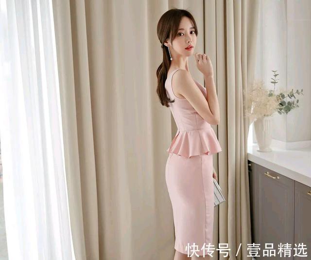 百褶裙|女神孙允珠高清时尚搭配：烟柳粉黛淡墨胭脂叠层百褶裙