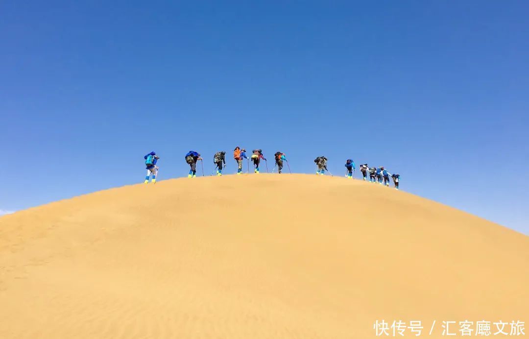 蒙古族|夏天的内蒙古草原，究竟有多美？