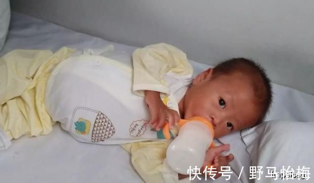 小宝宝|儿科医生糊涂宝妈这样冲奶粉,娃越吃越瘦,中了的家长赶紧改