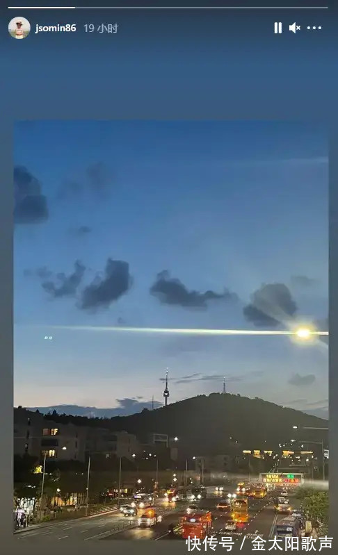 油管|RunningMan新闻金钟国油管播放量超1400万宋智孝搞怪照曝光