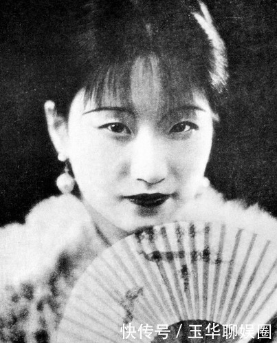 她前半生为前夫活,下半生活出精彩,临终拒绝用前夫徐志摩的姓氏