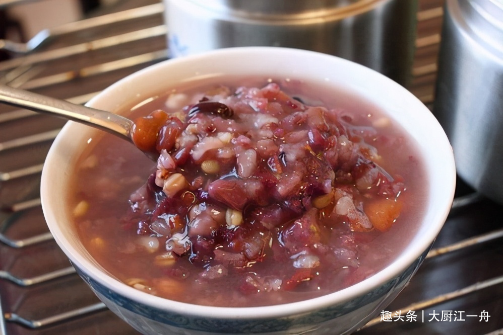 红豆和绿豆这样搭配,让你7天瘦10斤,营养又美味,越吃越苗条