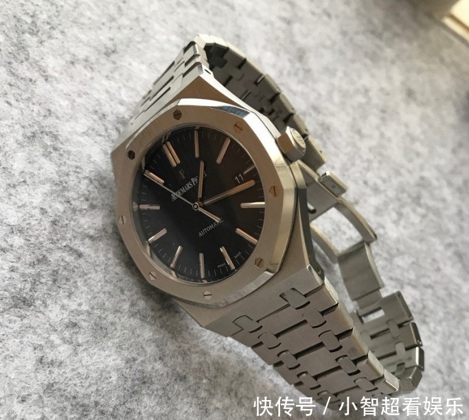 劳力士戴久了也会腻,迷上爱彼皇家橡树15400手表