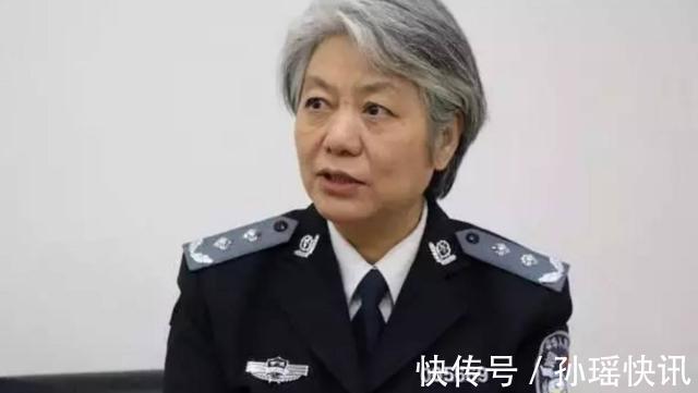 丽丽|若发现孩子有这四个行为时,李玫瑾该打就得打!长大了很难改正