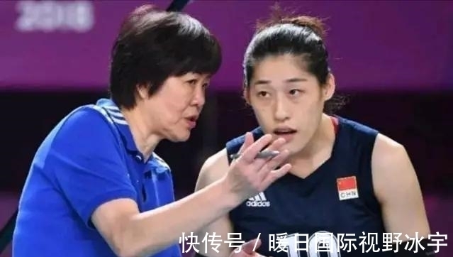 段放|中国女排为什么缺不了刘晓彤？老将苦苦坚持背后原因与真相是什么