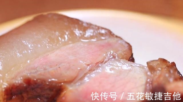 想吃|四步就能完成的腊肉小炒,荤素搭配,营养又解馋,吃了一次还想吃!
