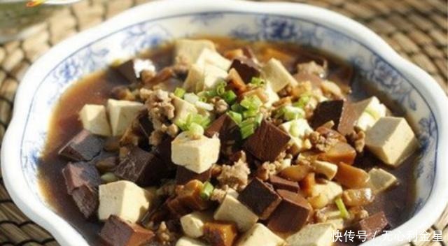 春季,豆腐和它一起煮,营养互补,补钙又补血,不懂吃可惜了!