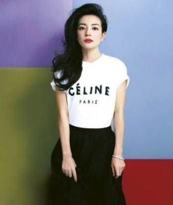 高圆圆不上综艺节目是因为没才艺?网友回应:你最美的,就是真实