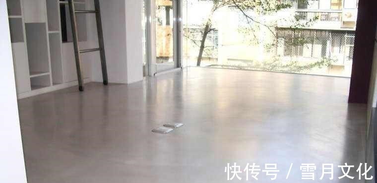 人家里|越来越多人家里不铺瓷砖地板,现在都兴装这种代替,真的太聪明了