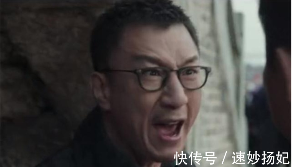 極限挑戰(zhàn)|《掃黑風(fēng)暴》劇組只給看5集劇本,孫紅雷堅(jiān)決不演,差點(diǎn)錯(cuò)過經(jīng)典
