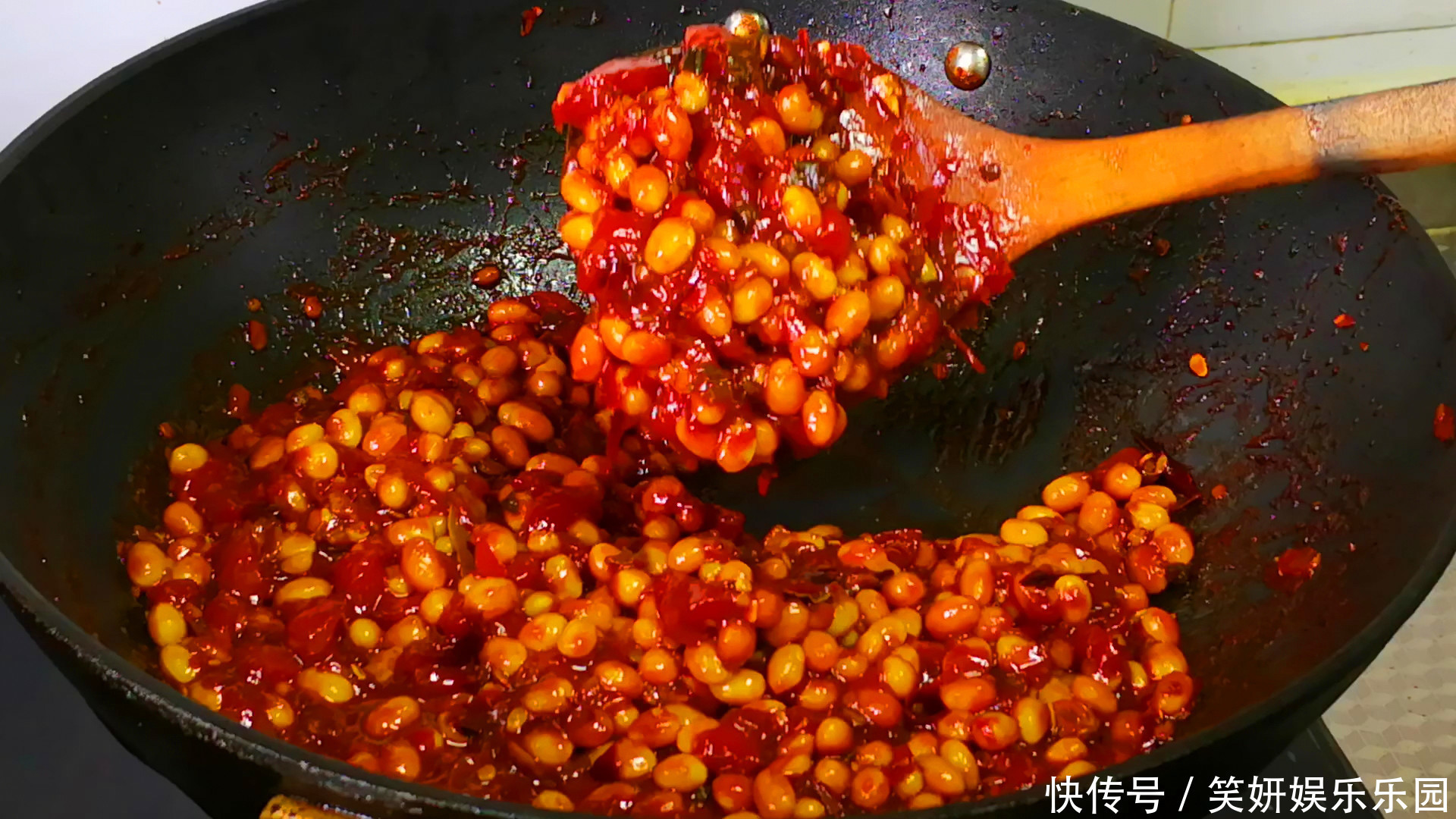 做法|爱吃黄豆西瓜酱不用买,教你懒人做法,不用发霉不用晒,简单易做