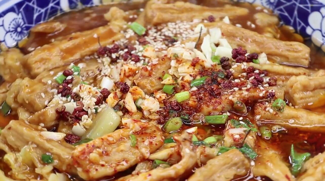 5分钟教你做炝锅腐竹,麻辣鲜香有营养,做法还十分简单
