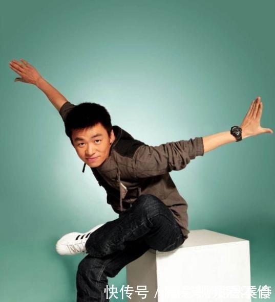 武学@释小龙口中的武学疯子,这个憨厚男人会不会成为下一代功夫巨星?