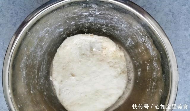 面团|这样做的春饼,皮薄如纸还不容易破,一招搞定,家里人都夸厉害