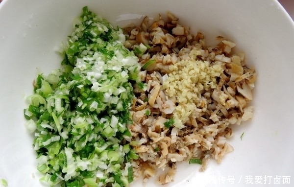 丝瓜还可以做饺子吆,满口鲜香,皮薄馅美,一顿能吃一大锅