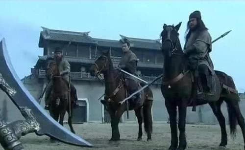 厉害|年轻时的黄忠比吕布还厉害?其实他连史慈都打不过