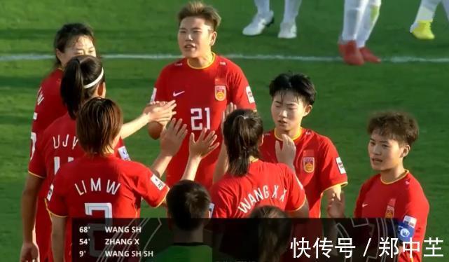 王霜|0-4!女足亚洲杯首场惨案诞生,3冠王沦为鱼腩,王霜造3球+当队长