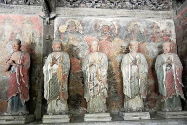 老年|四川有处“深山故宫”，为躲追查改成寺庙，却意外成就“四绝”