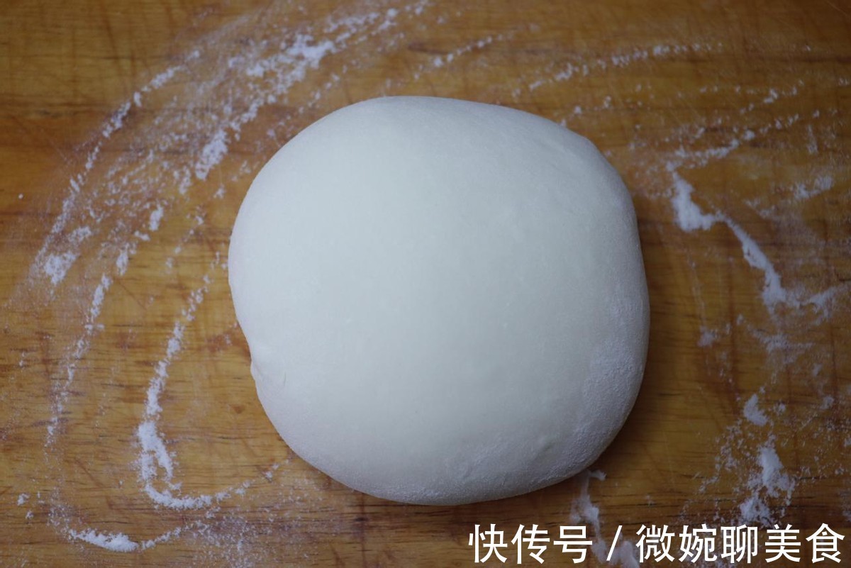 猪肉馅|全家坐在一起吃饺子，味道香浓，营养价值极高