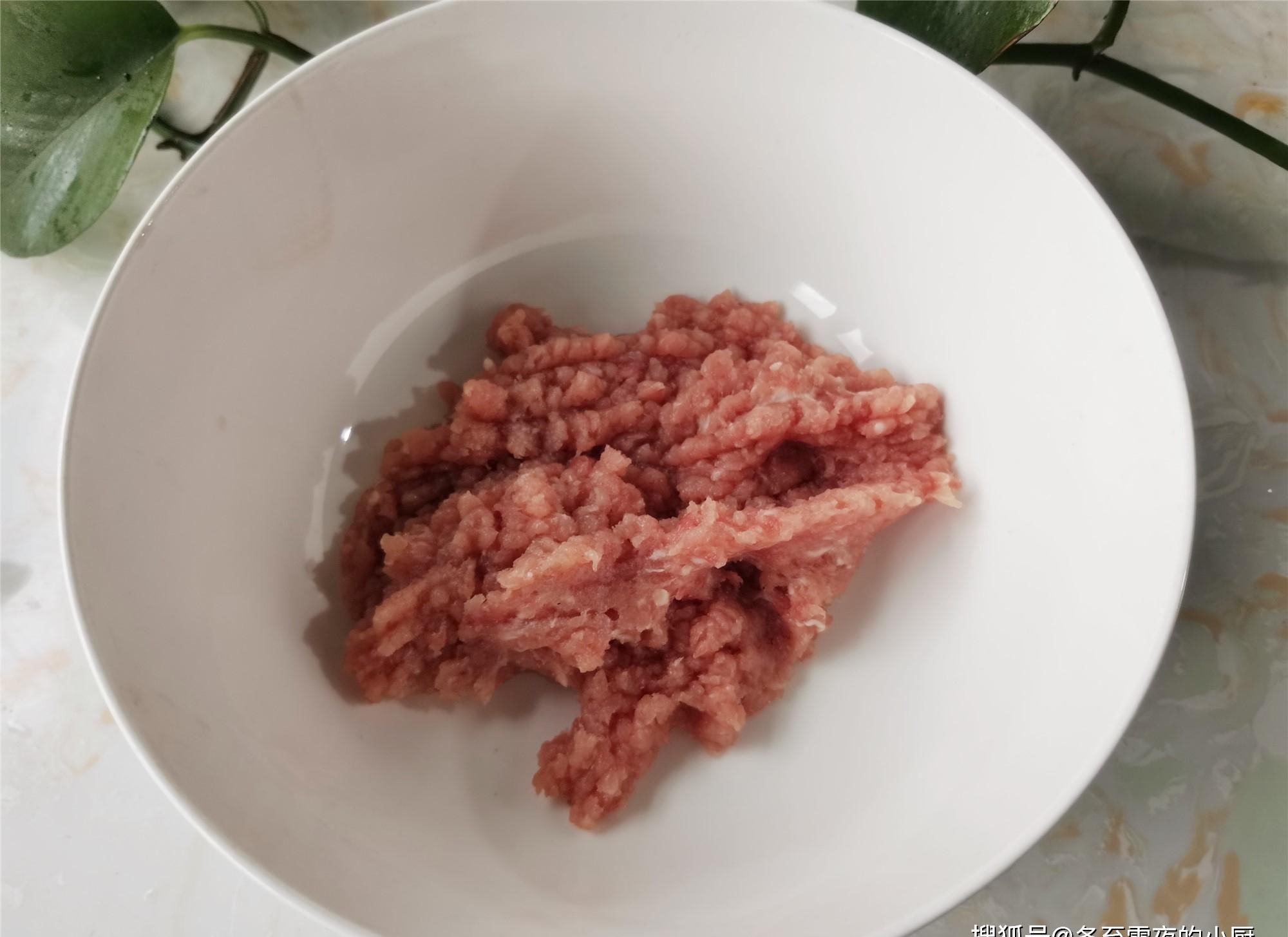 萝卜经典家常做法，百吃不腻，特别适合天冷的时候吃，营养又美味