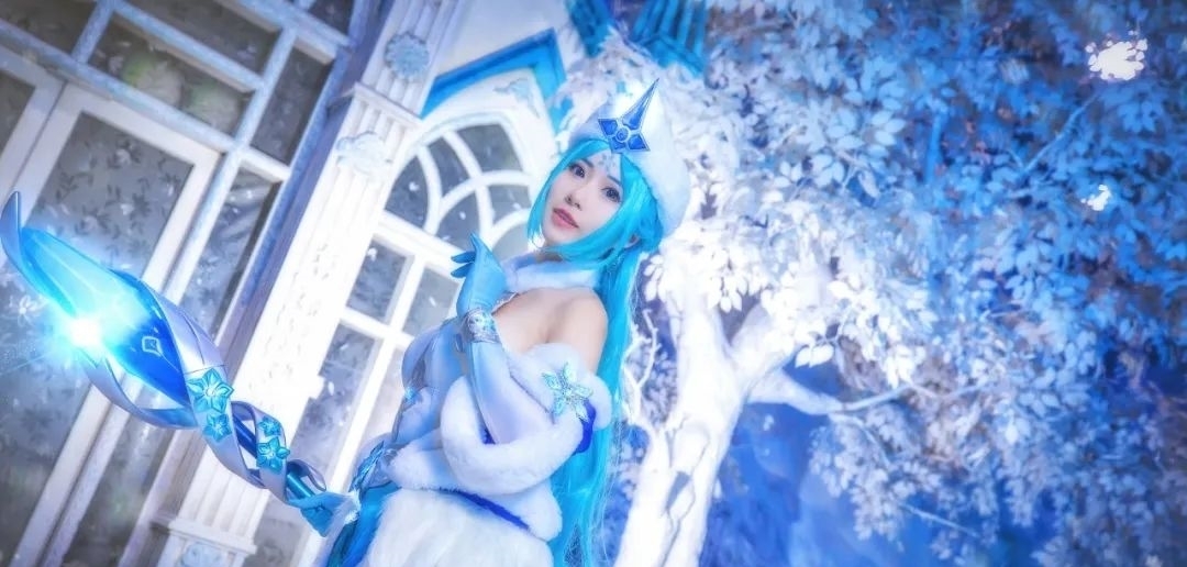 王者荣耀|cos：王者荣耀王昭君冰雪之华cos正片@隽