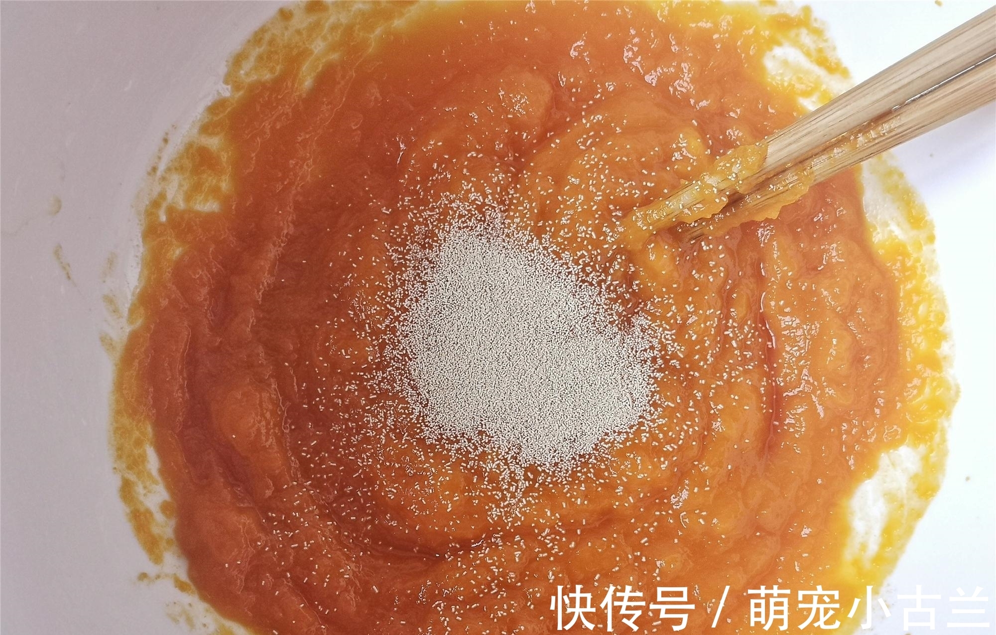 花卷|最近花卷这个做法火了，一切一卷像朵花，好看好吃，朋友圈都在晒
