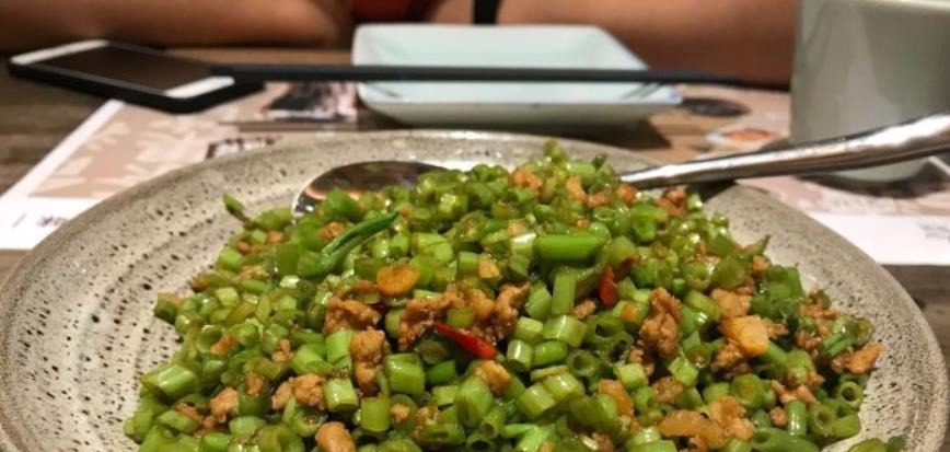 入秋后，遇见这菜别错过，营养搭配好消化，儿子每次吃个精光！