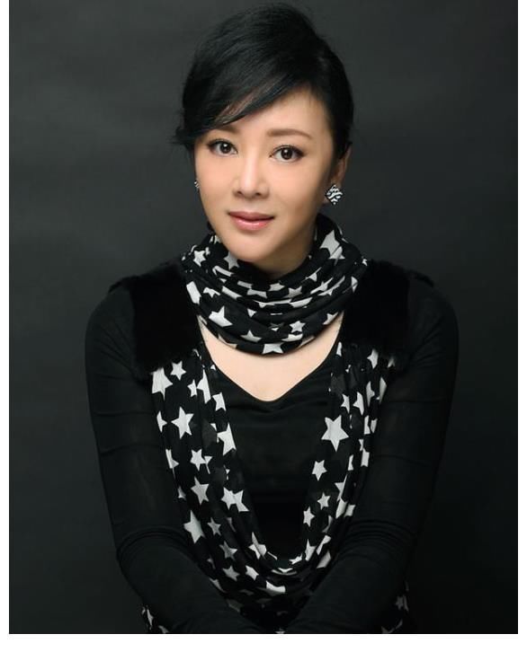 水浒传&“最美孙二娘”梁丽,从女一号到通缉犯,她的人生都经历了什么?