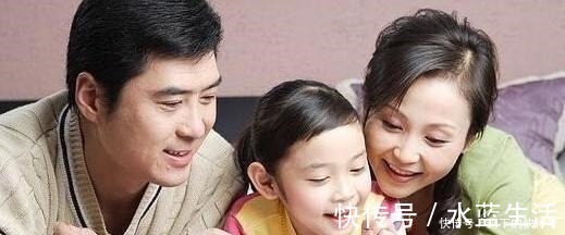 孙子来家蹭吃蹭喝,爷爷忙喊老伴快关门,周围邻居乐得合不拢嘴